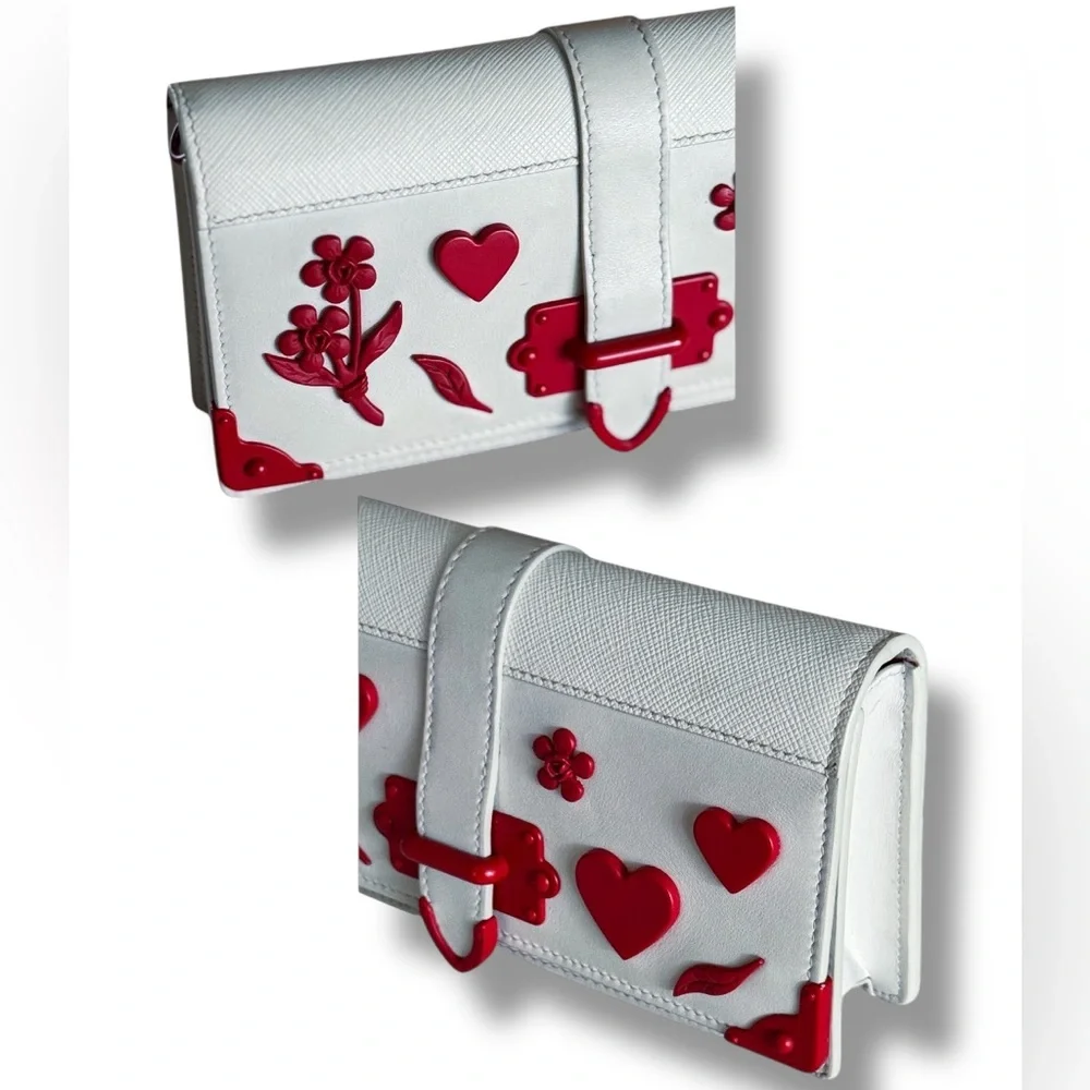 Prada Cahier Wallet On Chain Valentine Heart Applique White Saffiano Red